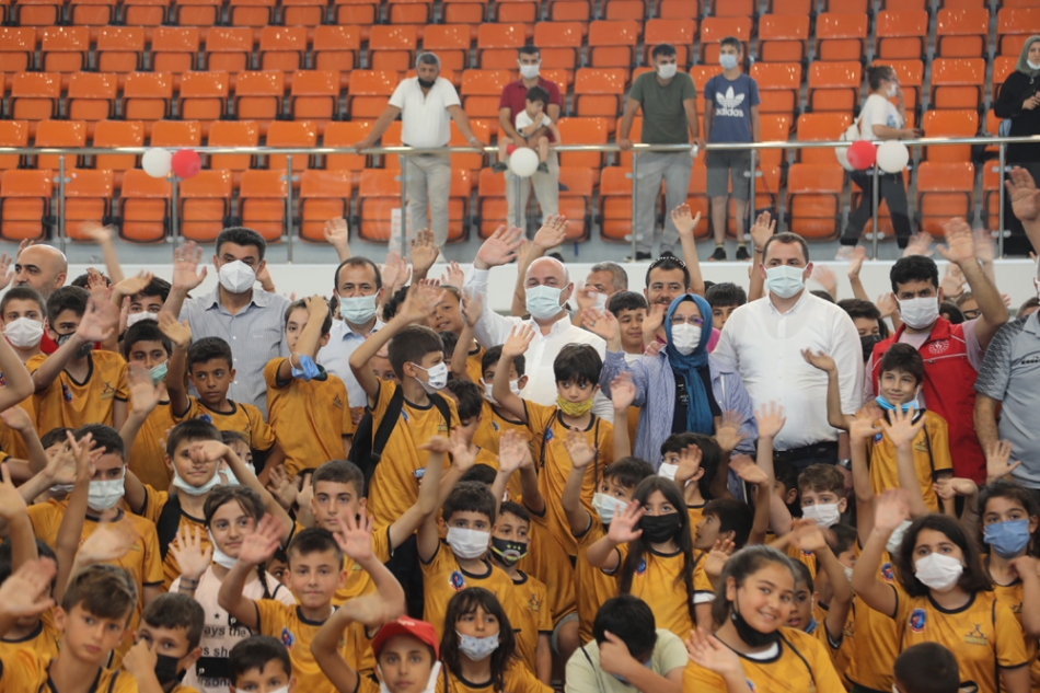 Darıca'da ücretsiz spor okulu kayıtları devam ediyor