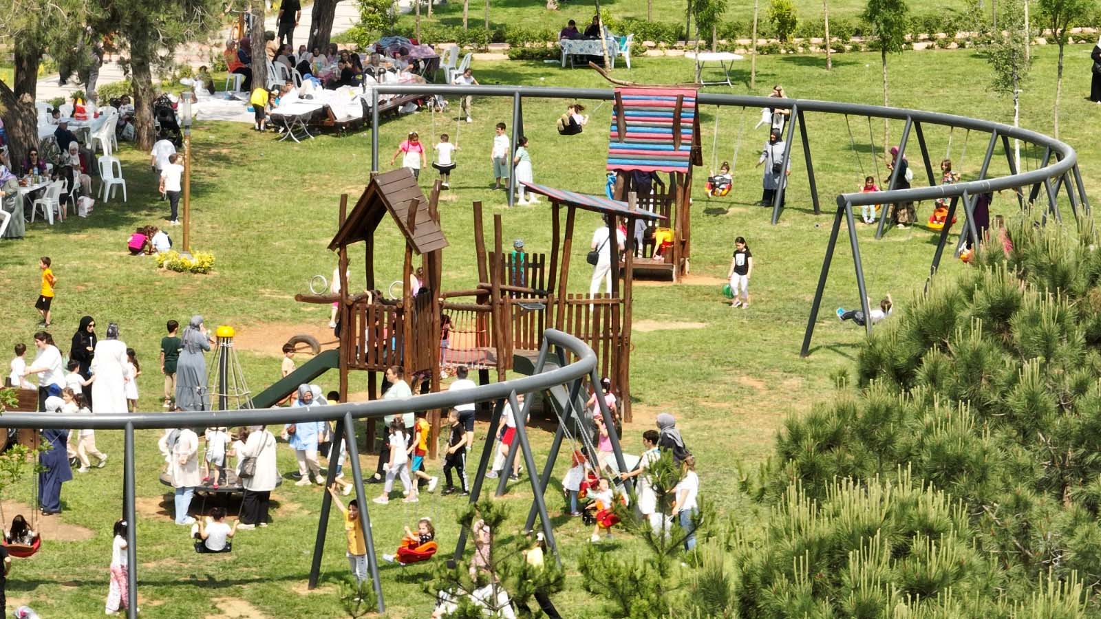 “Millet Bahçesi” Gebze’ye bayram hediyesi