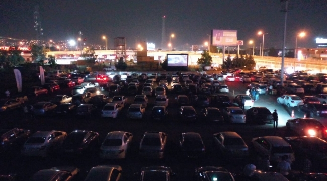 Kocaeli'de "Arabada Sinema" etkinlikleri başladı