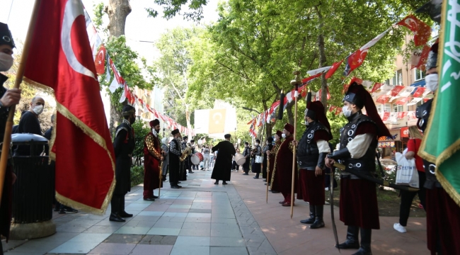 Mehteran takımı İstanbul'un fethi için yürüdü