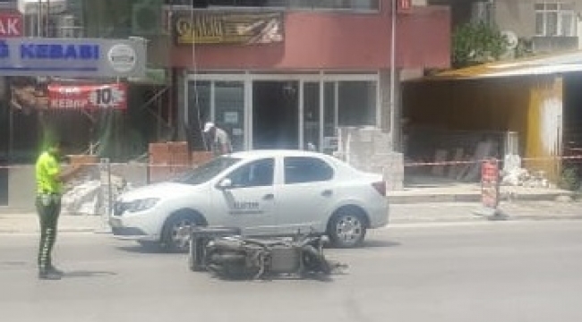 Kaza yapan motosiklet sürücüsü yaralandı