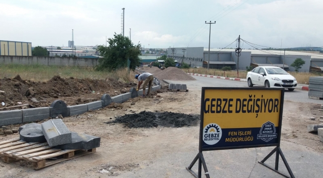 Gebze Fen İşleri üst yapı çalışmalarını sürdürüyor