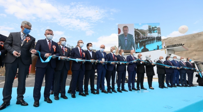 Erdoğan, Gebze - İzmit Kuzey Marmara Otoyolu Kavşağı'nı açtı