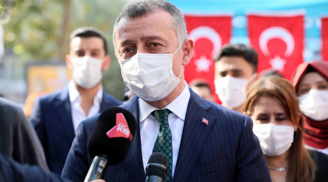 Büyükakın; “Kuduz köpekler gibi bütün kutsallarımıza saldırmaya başladılar”
