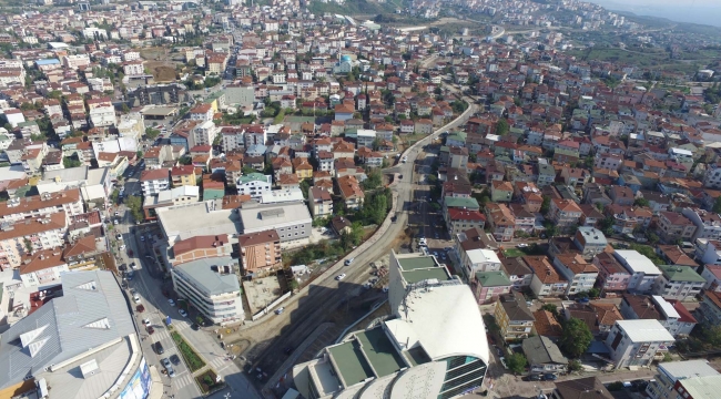 Darıca Cengiz Topel Caddesi'nde yenileme çalışmaları sürüyor!