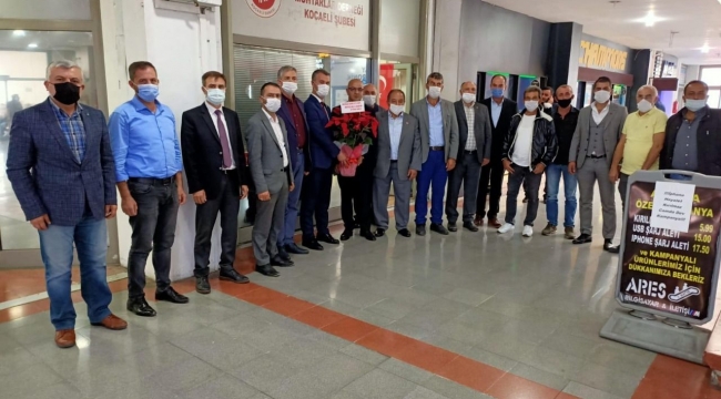 MHP'li Ünlü, muhtarların yanında!