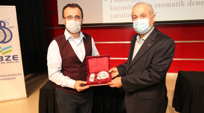 Gebze'de stres yönetimi semineri