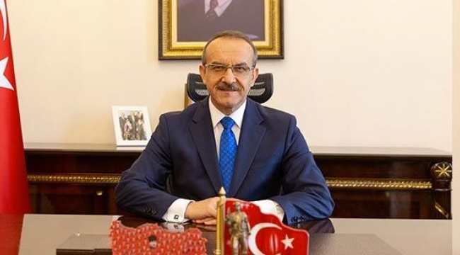 Vali Yavuz, öğretmenleri unutmadı