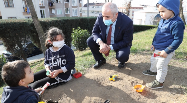 Başkan Büyükgöz'den çocuklara sürpriz!