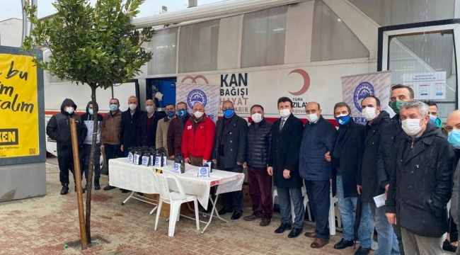 KEDFE ve Kızılay Darıca'nın kan kampanyasına yoğun ilgi