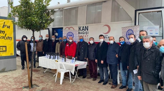 KEDFE ve Kızılay Darıca'nın kan kampanyasına yoğun ilgi 