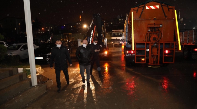 Koronavirüs tedavisi biten Başkan Bıyık, görevine başladı