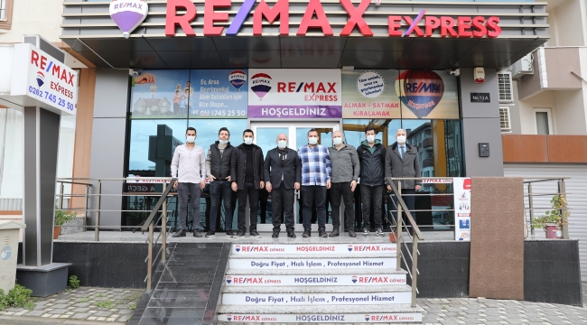 Başkan Bıyık'tan Darıca Remax'a ziyaret