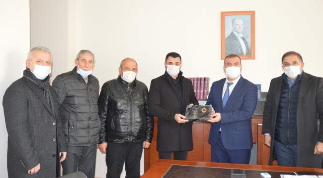 CHP'li meclis üyelerinden yeni müftüye ziyaret 