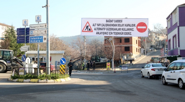 Dilovası Bağdat Caddesi'nde altyapı çalışması