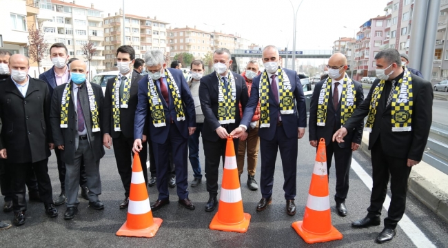 Karamürsel Köprülü Kavşağı trafiğe açıldı