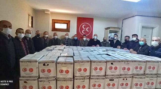MHP Darıca'dan 500 Koli erzak