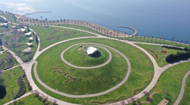 Seka Park'ta laleler çiçek açtı