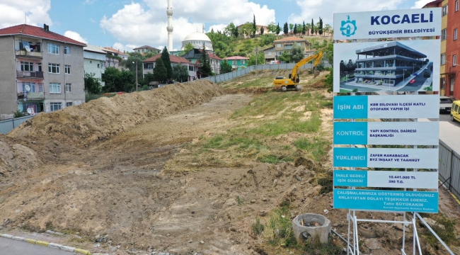 Dilovası katlı otopark projesinde ilk kazma vuruldu