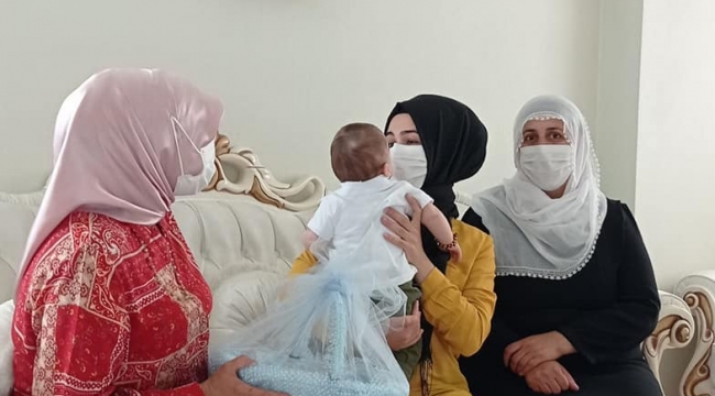 Dilovası’nda bebekler sevgi ile büyüyor