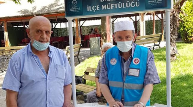Darıca’da 3 adet kurban bağış standı kuruldu