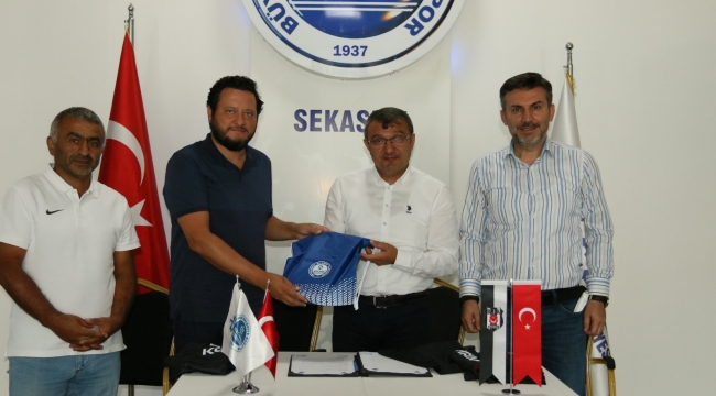 Beşiktaş ile Kağıtspor, Espor'da beraber ilerleyecek