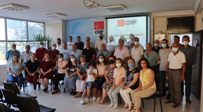 CHP Kocaeli, sokakta öbek öbek örgütleniyor