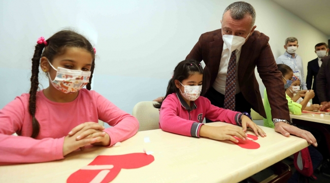 Başkan Büyükakın; "Her şey çocuklarımız ve gençlerimiz için"