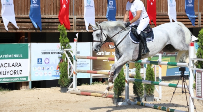 KBB Sonbahar Kupası finalinin birincisi; Altuğ Altay