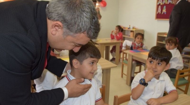 Başkan Şayir Dilovası'nı geleceğe eğitimle hazırlıyor