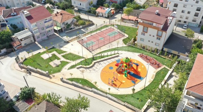 Çayırova yeni parklarla yeşilleniyor