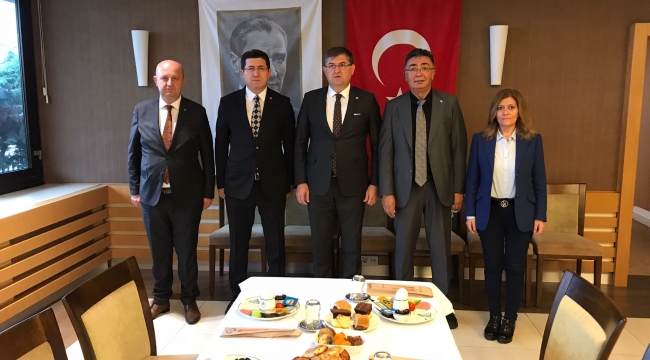 Muhalefet partilerinin Kocaeli İl Başkanları buluştu