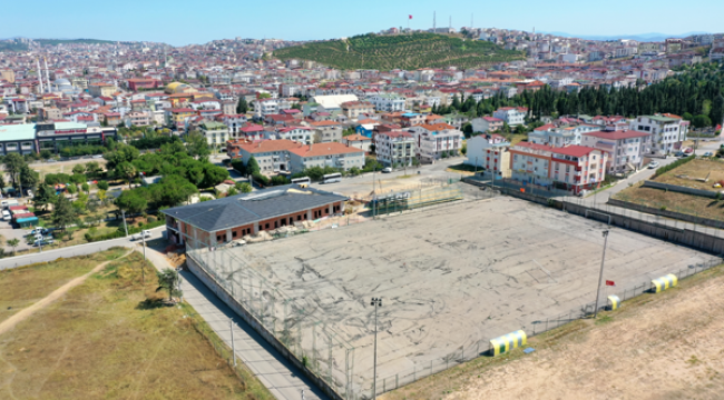 Nenehatun Amatör Spor Sahası çalışmaları yıl sonunda bitecek!