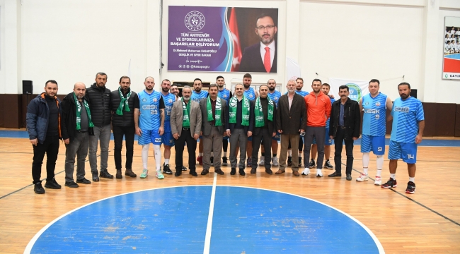 ÇESK Basketbol yoluna doludizgin devam ediyor