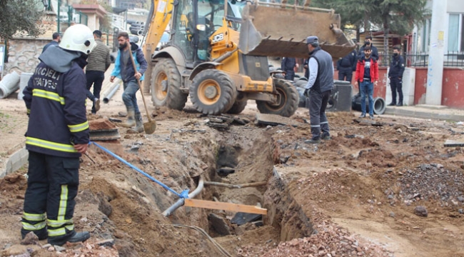 Kocaeli'de doğal gaz borusu patladı!