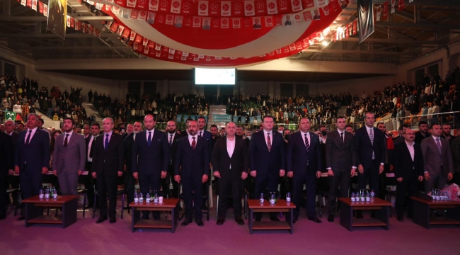 MHP'nin Darıca'daki konserine büyük ilgi gösterildi