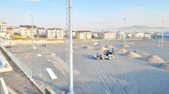 Nenehatun Stadı'nda çim serimine başlandı!