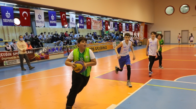 Çayırova'da okullar arası basketbol turnuvası