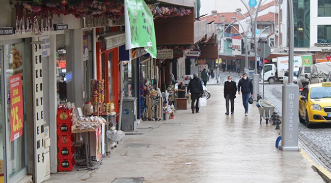 Kocaeli'deki o belediye aşı olmayana ruhsat vermeyecek!