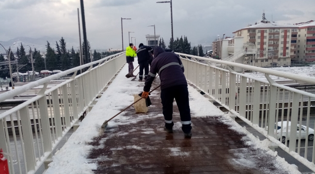 Yaya üstgeçitleri temiz ve güvenli