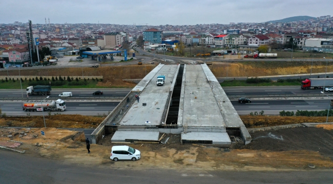 Yeni Tembelova Köprüsü'nün kirişleri konuldu