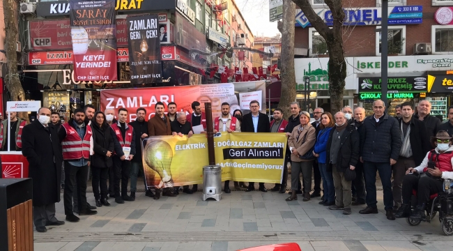 CHP Gençlik Kolları soba kurdu, Vatandaş zamlı elektrik faturalarını yaktı