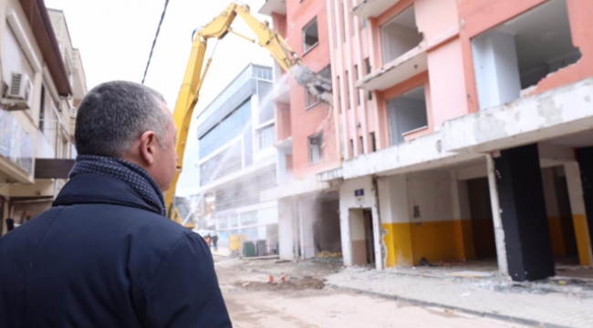 Büyükakın: Deprem olduğunda ah vah etmemek için çalışıyoruz