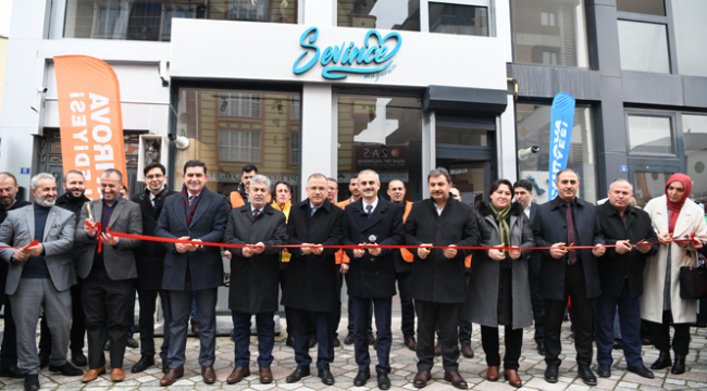 İhtiyaç sahipleri Sevince Mağazası’ndan giyinecek