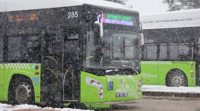 Tramvay ve otobüslerde aksama yaşanmadı