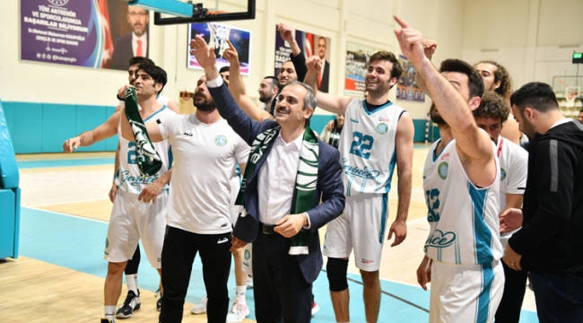 Çayırova Belediyesi Basketbol Takımı namağlup zirvede