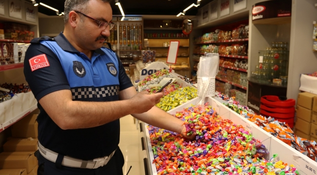 Marketlerde tatlı ve şeker denetimi