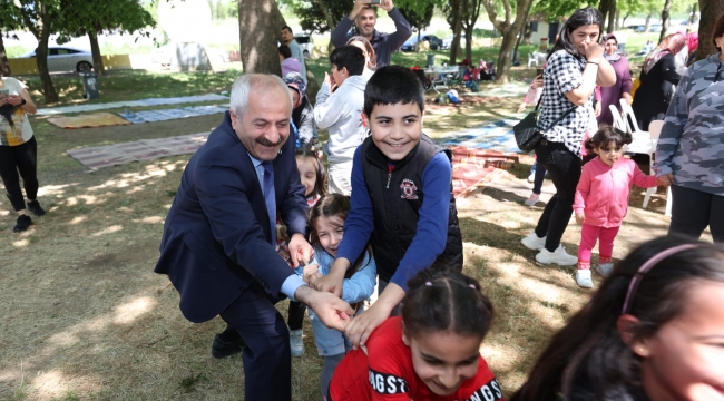 Özel çocukları piknikte ağırladı