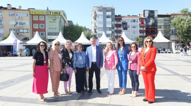 Alışveriş festivalinde KO-MEK Sepeti'ne büyük ilgi
