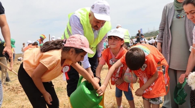 Gebze'de elektronik atıklar fidana dönüştü